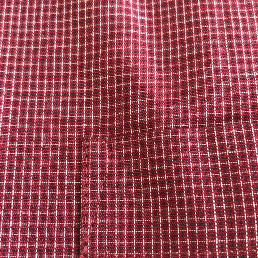 IZOD, LS, size L, Neck 16.5, sleeve 32/33 Poplin 60% cotton, 40% polyester. NEW! - Picture 4 of 4